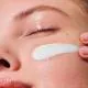 CLARINS Cr&egrave;me Solaire Jeunesse Visage SPF50+ 50ml - Illustration n&deg;2